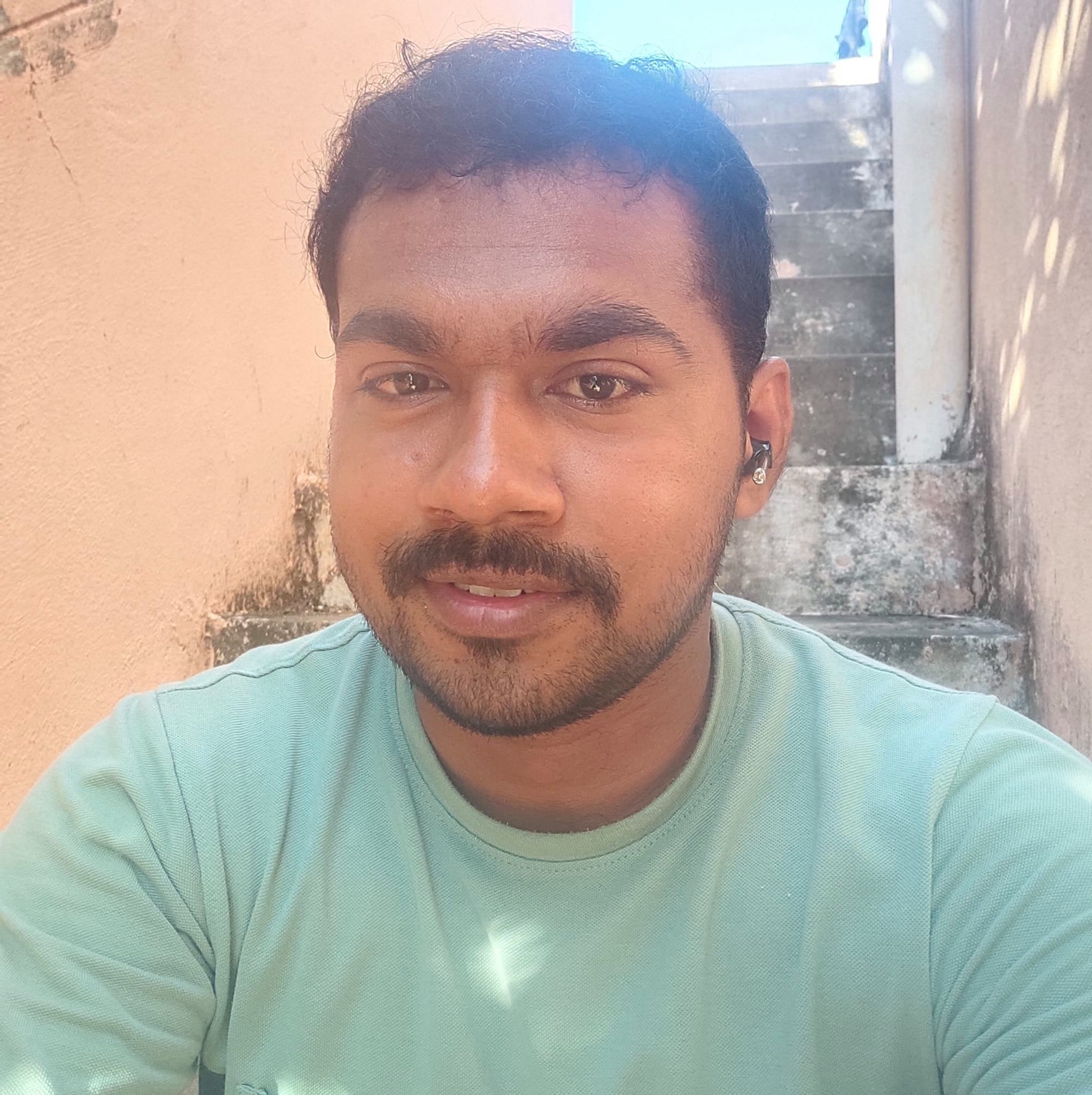 Vamsidhar Reddy Kalluru